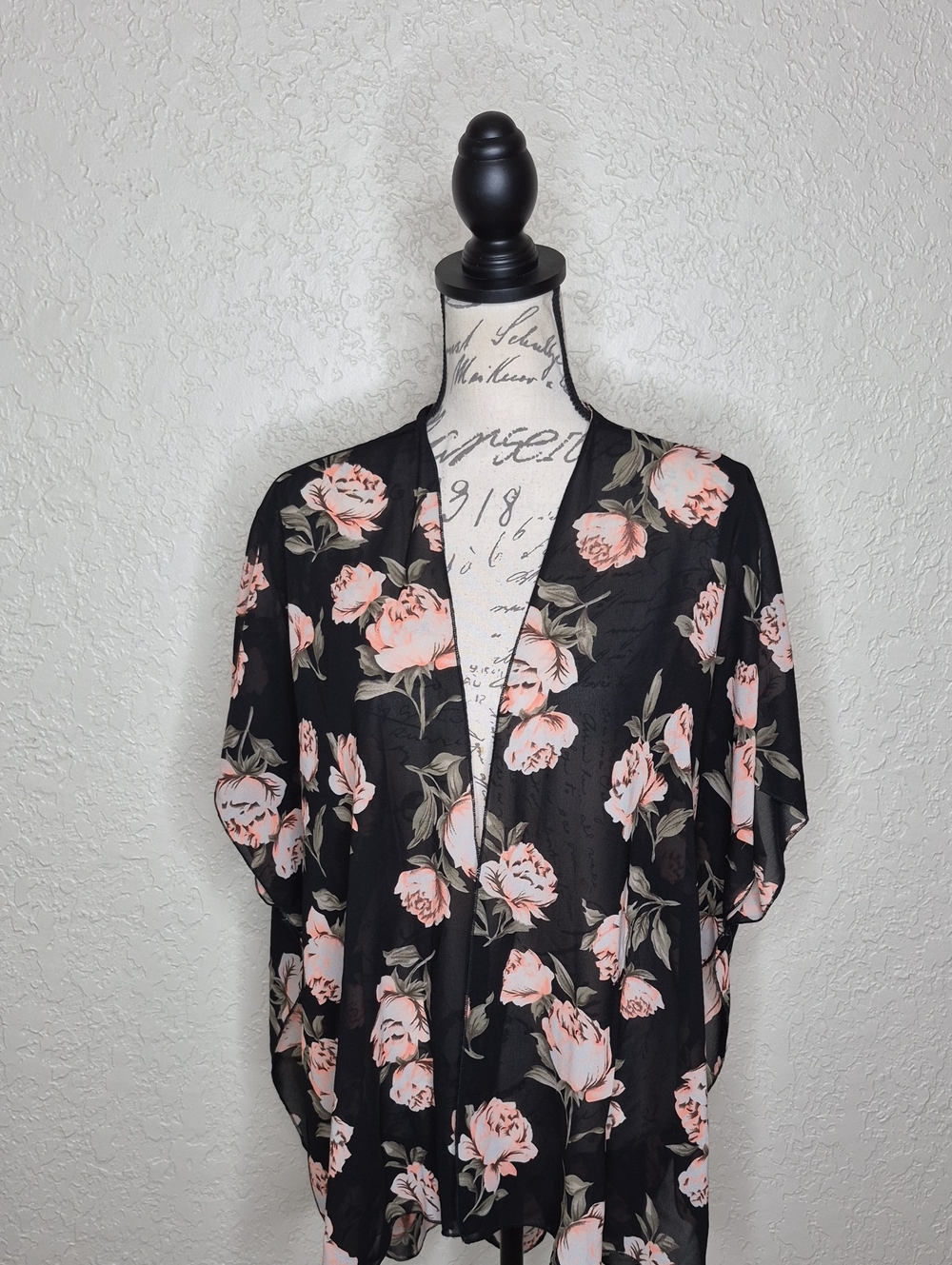 Live 4 Truth‎ Sheer Multicolored Floral Kimono Size L